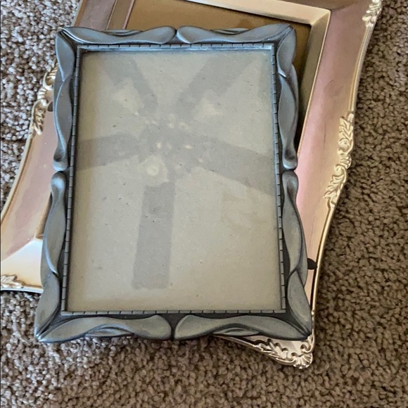 Picture frames - Picture 4 of 5